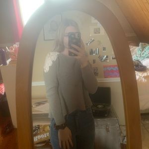 Hollister sweater